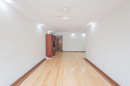 Apartamento à venda com 130m², 3 quartos e 1 vagaSala
