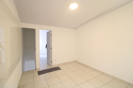 Sala de casa para alugar com 2 quartos, 65m² em Campininha, São Paulo