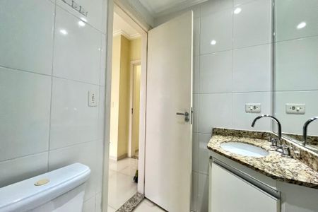 Apartamento para alugar com 86m², 3 quartos e 2 vagas Apartamento para alugar com 86m², 3 quartos e 2 vagasBanheiro da Suíte