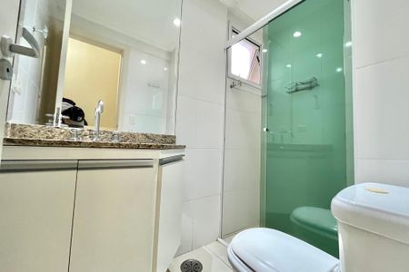 Apartamento para alugar com 86m², 3 quartos e 2 vagas Apartamento para alugar com 86m², 3 quartos e 2 vagasBanheiro Corredor