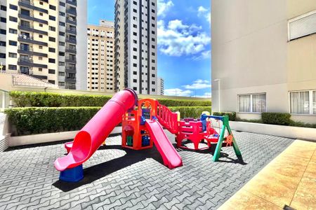 Apartamento para alugar com 86m², 3 quartos e 2 vagas Apartamento para alugar com 86m², 3 quartos e 2 vagasÁrea comum - Playground