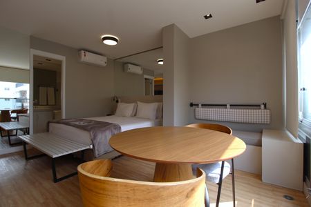 Cozinha de kitnet/studio para alugar com 1 quarto, 29m² em Itaim Bibi, São Paulo