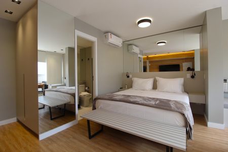 Sala/Quarto de kitnet/studio para alugar com 1 quarto, 29m² em Itaim Bibi, São Paulo