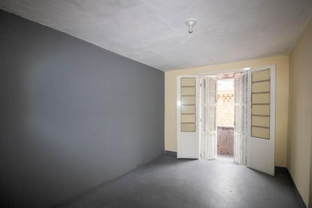 Quarto 1 de casa para alugar com 2 quartos, 70m² em Parque Pinheiros, Taboão da Serra