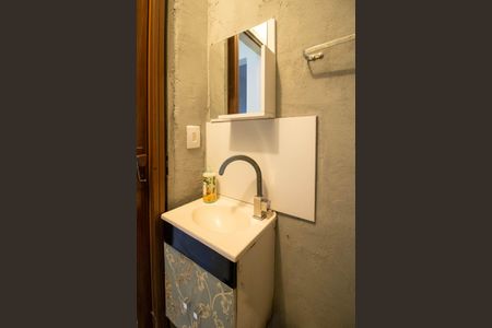 Casa para alugar com 80m², 2 quartos e 1 vagaLavabo 