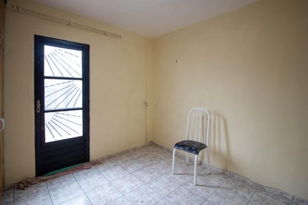 Casa para alugar com 80m², 2 quartos e 1 vagaQuarto 
