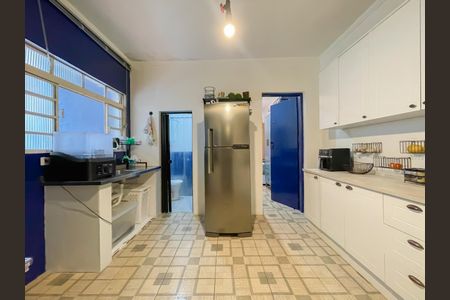 Casa à venda com 126m², 3 quartos e 2 vagas Casa à venda com 126m², 3 quartos e 2 vagasCozinha (Casa 1)