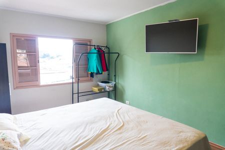 Casa à venda com 180m², 3 quartos e 3 vagasSuite