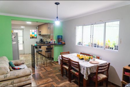 Casa à venda com 180m², 3 quartos e 3 vagasCozinha