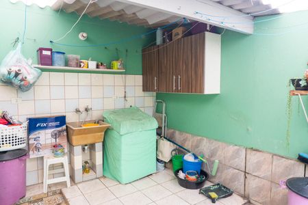 Casa à venda com 180m², 3 quartos e 3 vagasÁrea de Serviço