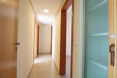 Apartamento para alugar com 97m², 3 quartos e 2 vagasCorredor