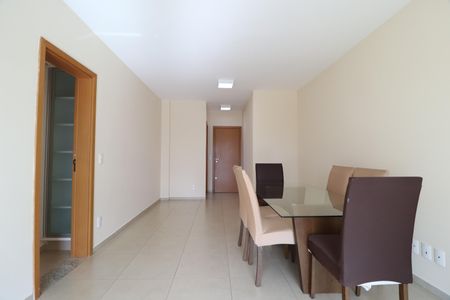 Apartamento para alugar com 97m², 3 quartos e 2 vagasSala