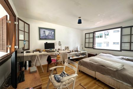 Apartamento à venda com 300m², 5 quartos e sem vaga