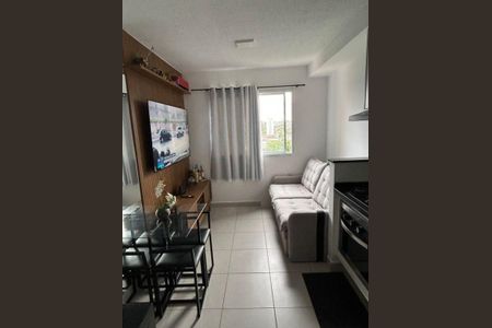 Apartamento à venda com 2 quartos, 33m² em Socorro, São Paulo