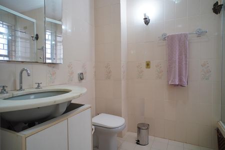 Apartamento à venda com 138m², 3 quartos e 1 vagaBanheiro 