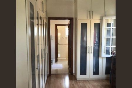 Casa à venda com 4 quartos, 329m² em Alphaville, Santana de Parnaíba