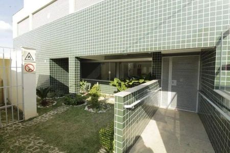Apartamento à venda com 4 quartos, 110m² em Buritis, Belo Horizonte
