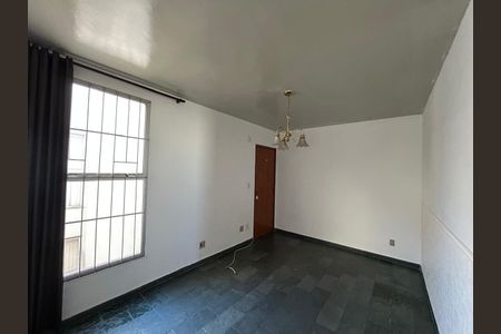 Apartamento à venda com 2 quartos, 49m² em Camargos, Belo Horizonte