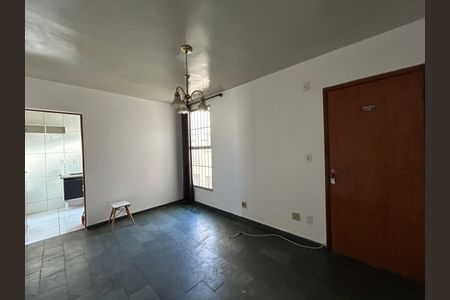 Apartamento à venda com 2 quartos, 49m² em Camargos, Belo Horizonte