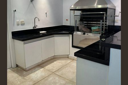 Casa à venda com 5 quartos, 665m² em Indianópolis, São Paulo