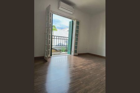 Casa à venda com 4 quartos, 279m² em Residencial Nove (Alphaville), Santana de Parnaíba