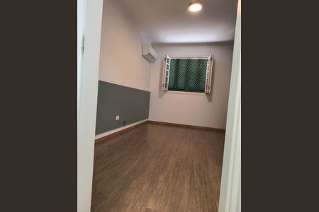 Casa à venda com 4 quartos, 279m² em Residencial Nove (Alphaville), Santana de Parnaíba