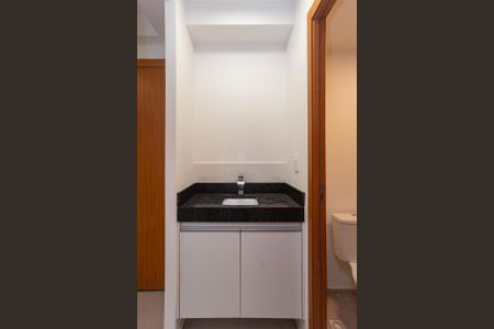 Apartamento para alugar com 37m², 2 quartos e sem vagaBanheiro Social