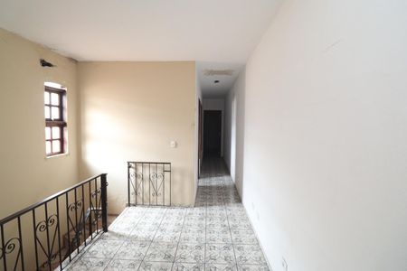 Hall de casa para alugar com 3 quartos, 100m² em Vila Maria, São Paulo