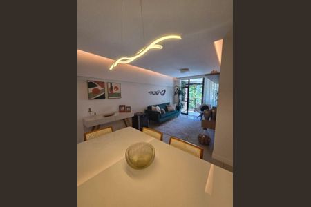 Apartamento à venda com 3 quartos, 130m² em Icaraí, Niterói