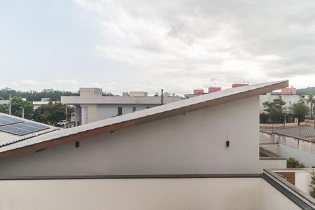 Casa de condomínio para alugar com 300m², 4 quartos e 4 vagasVista do Quarto 4