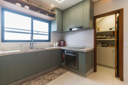 Casa de condomínio para alugar com 300m², 4 quartos e 4 vagasCozinha