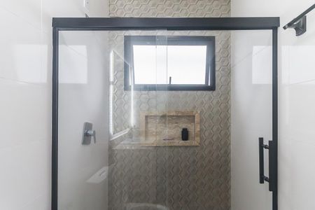 Casa de condomínio para alugar com 300m², 4 quartos e 4 vagasBanheiro da Suíte 2