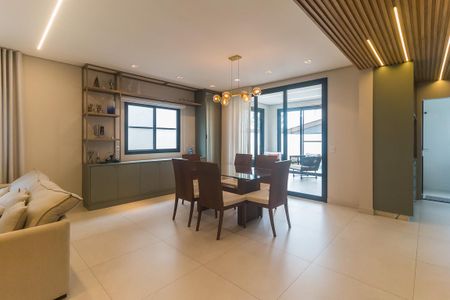 Casa de condomínio para alugar com 300m², 4 quartos e 4 vagasSala