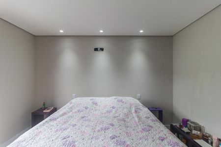 Casa de condomínio para alugar com 300m², 4 quartos e 4 vagasQuarto 1 - Suíte 1