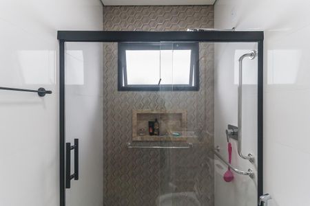 Casa de condomínio para alugar com 300m², 4 quartos e 4 vagasBanheiro da Suíte 4