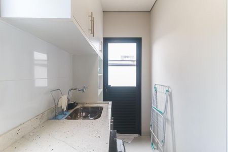 Casa de condomínio para alugar com 300m², 4 quartos e 4 vagasÁrea de Serviço