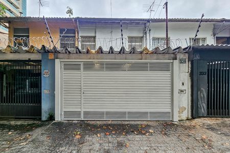 Fachada de casa à venda com 3 quartos, 110m² em Campo Belo, São Paulo