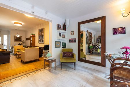 Casa à venda com 3 quartos, 206m² em Residencial Onze (Alphaville), Santana de Parnaíba