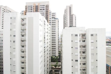 Apartamento à venda com 26m², 1 quarto e sem vagaVistas - Varanda e Quarto