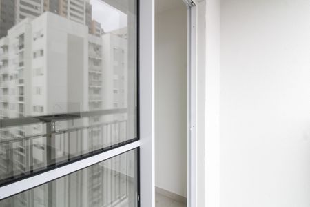 Apartamento à venda com 26m², 1 quarto e sem vagaSala/Cozinha - Varanda