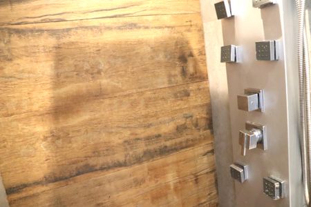 Apartamento à venda com 60m², 1 quarto e 2 vagasBanheiro 1