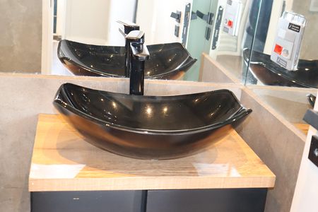 Apartamento à venda com 60m², 1 quarto e 2 vagasBanheiro 1