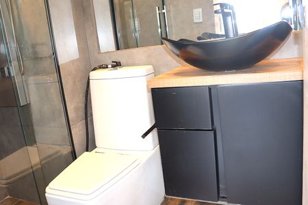 Apartamento à venda com 60m², 1 quarto e 2 vagasBanheiro 1