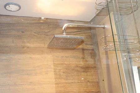 Apartamento à venda com 60m², 1 quarto e 2 vagasBanheiro 1