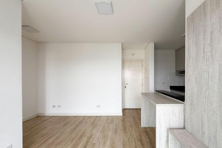 Sala de apartamento para alugar com 1 quarto, 50m² em Jardim Silvestre, São Bernardo do Campo