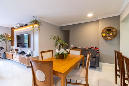 Apartamento para alugar com 100m², 3 quartos e 1 vagaSala de Jantar