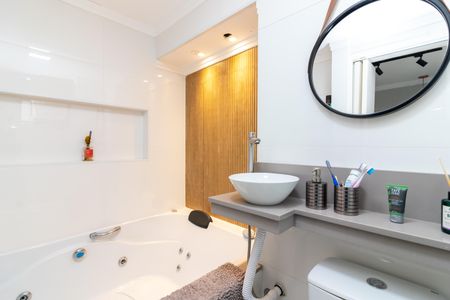 Apartamento para alugar com 100m², 3 quartos e 1 vagaBanheiro da Suíte 1