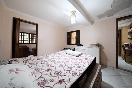 Casa para alugar com 300m², 8 quartos e 3 vagasQuarto 2