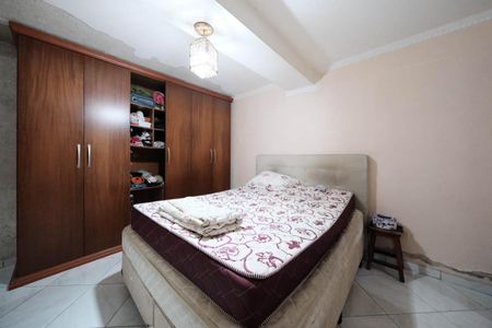 Casa para alugar com 300m², 8 quartos e 3 vagasQuarto 2