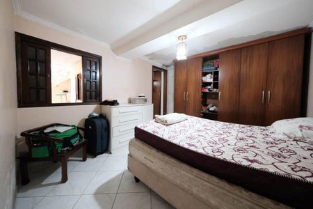 Casa para alugar com 300m², 8 quartos e 3 vagasQuarto 2